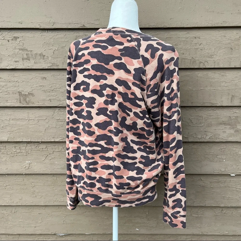 Monrow animal print camo raglan slouchy sweatshirt! - Picture 5 of 7